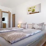 Апартаменты Ferienhof Lang Кресброн